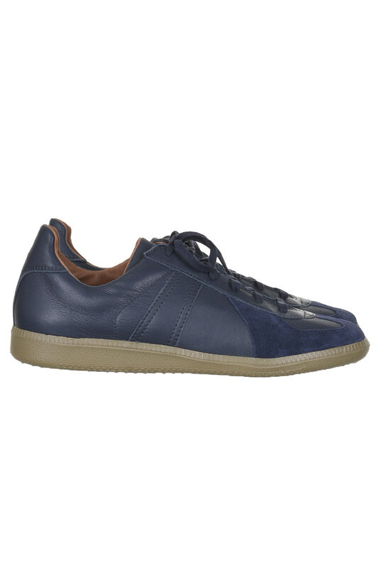 1700L German Military Trainer - Navy