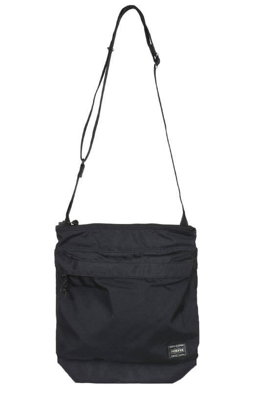 855-05901-10 Force Shoulder Bag - Black