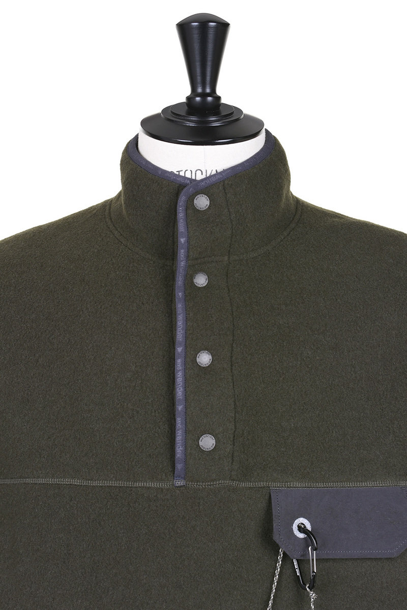 and Wander Wool Fleece Pullover - Khaki | Available in USA